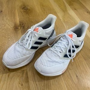 Women’s adidas Ultrabounce size 9. White with pink and gray accents.